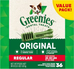 The front of the packaging of Greenies dental chews for dogs.